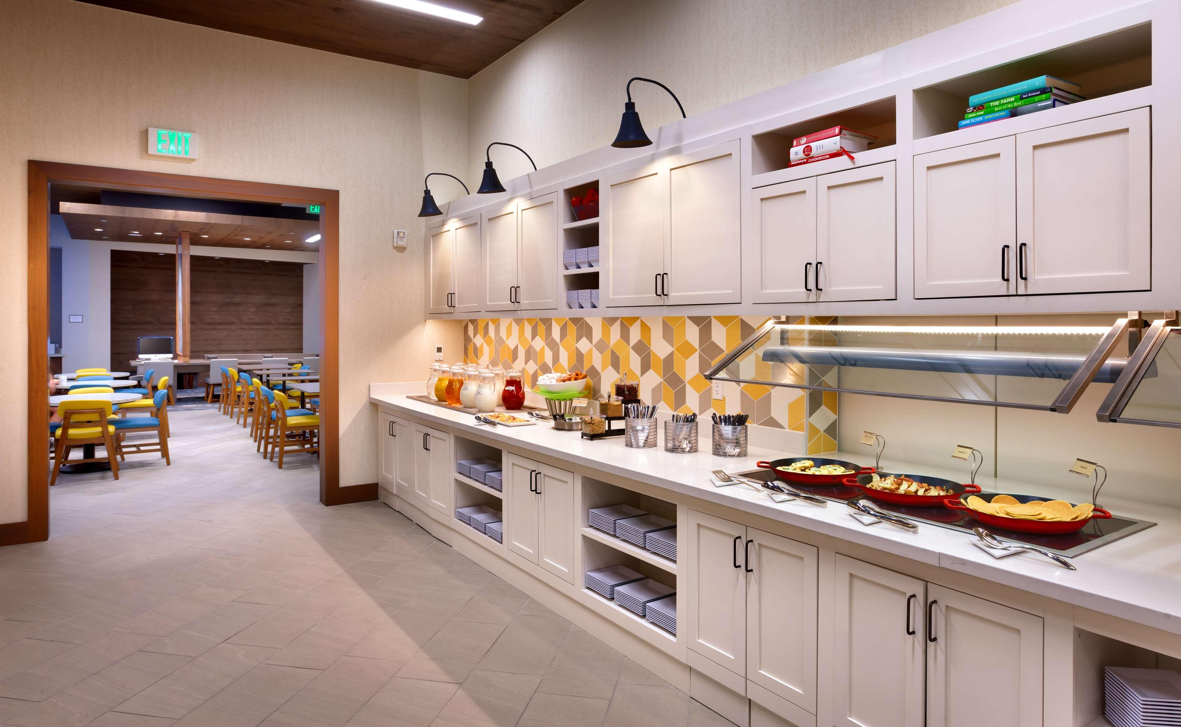 Hyatt Place Salt Lake City Farmington Station Park Bagian luar foto